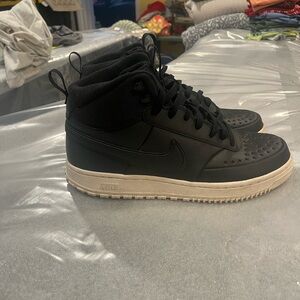 Nike Court Vision Mid Men's Winterized Shoes 10.5 Men’s Black/White